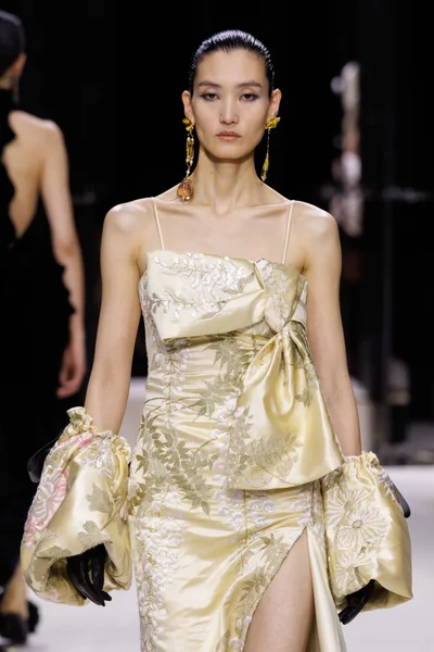 Look 153